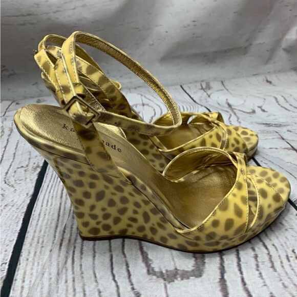 Kate Spade Vero-Ocelot Giraffe Print Wedges - Picture 6 of 15